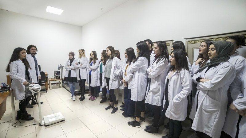 جامعة اسطنيول يني يوز يل