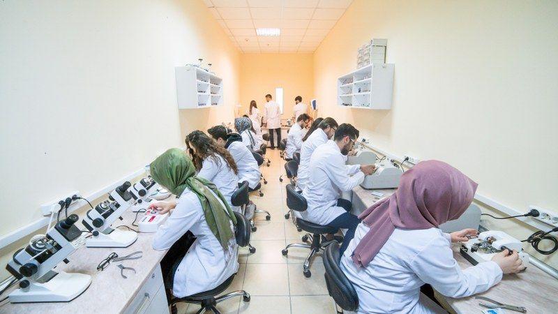 جامعة اسطنيول يني يوز يل