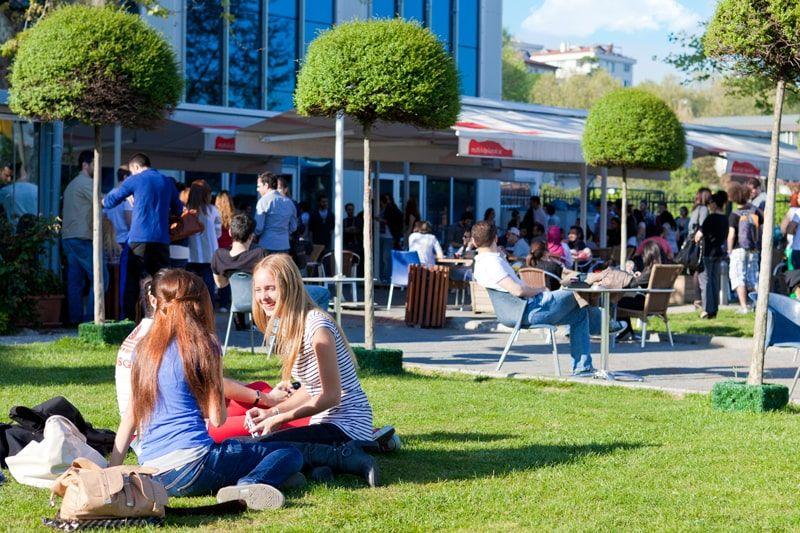 جامعة بهشة شهير