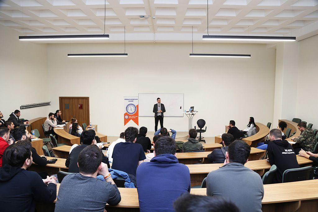 جامعة اسطنبول جيليشيم