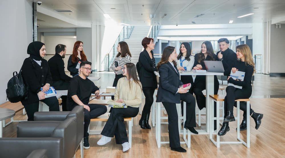 جامعة اسطنبول ميديبول